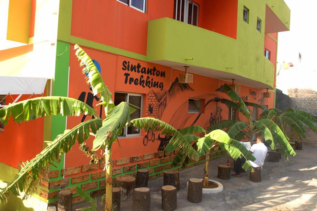 Residencial Sintanton Trekking Hotel Ponta Do Sol Buitenkant foto