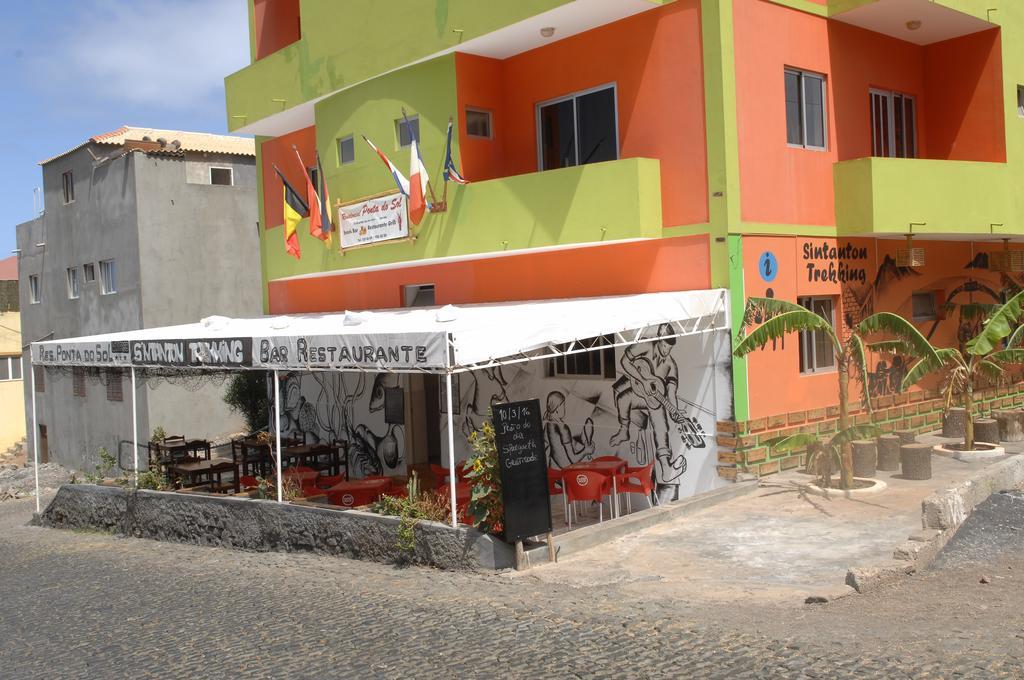 Residencial Sintanton Trekking Hotel Ponta Do Sol Buitenkant foto