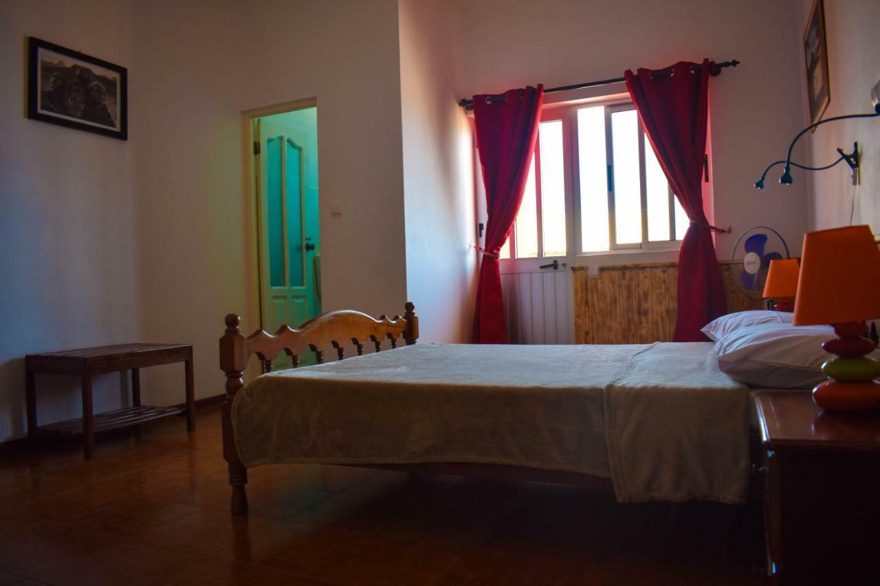Residencial Sintanton Trekking Hotel Ponta Do Sol Buitenkant foto