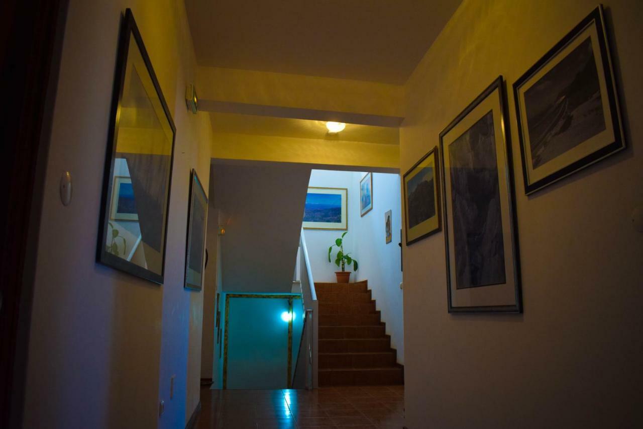 Residencial Sintanton Trekking Hotel Ponta Do Sol Buitenkant foto